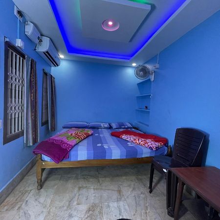 Hotel Radha Krishna 普里 外观 照片