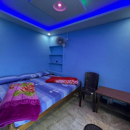 Hotel Radha Krishna 普里 外观 照片