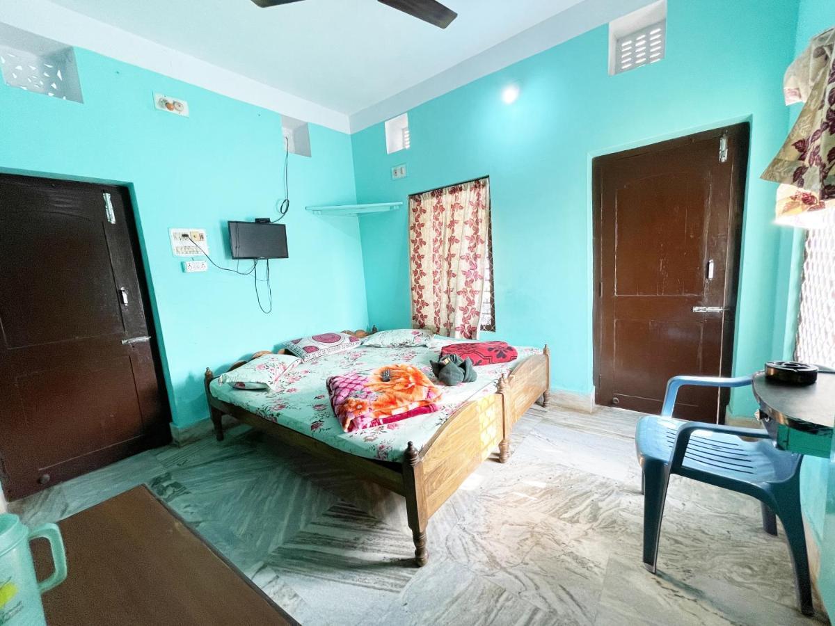 Hotel Radha Krishna 普里 外观 照片