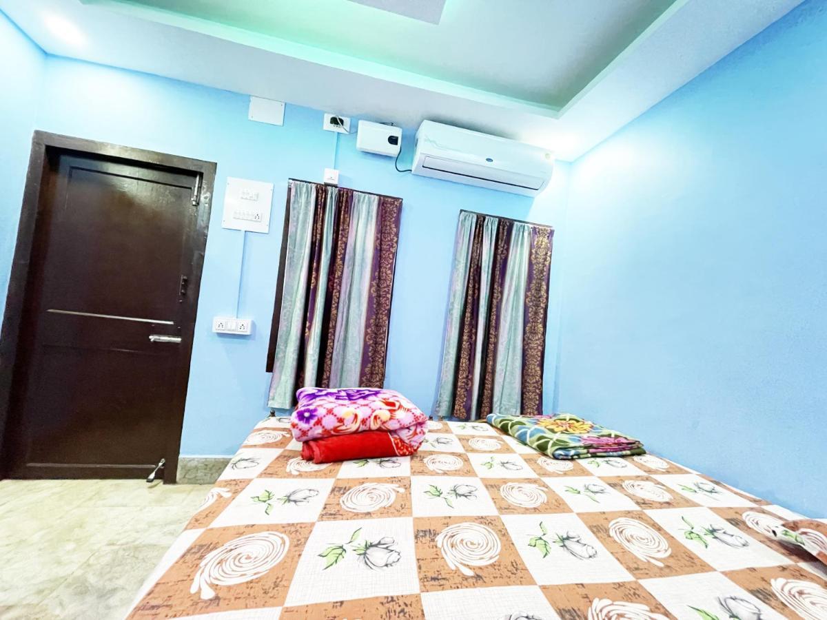 Hotel Radha Krishna 普里 外观 照片