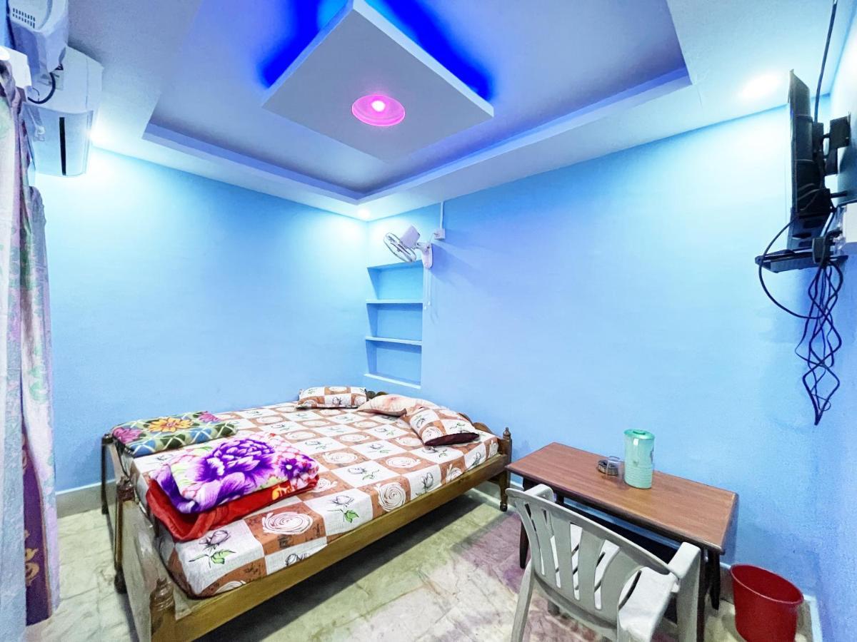 Hotel Radha Krishna 普里 外观 照片