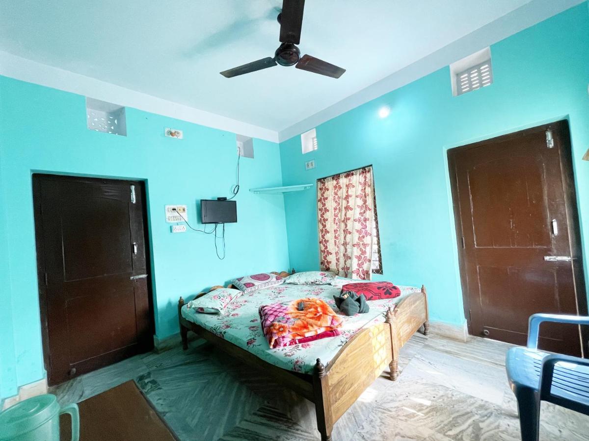 Hotel Radha Krishna 普里 外观 照片