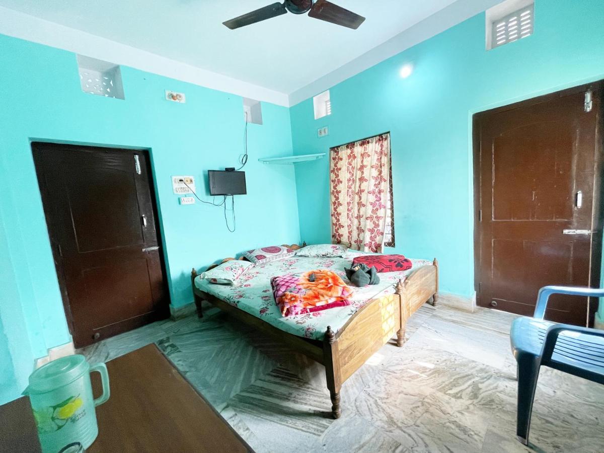 Hotel Radha Krishna 普里 外观 照片