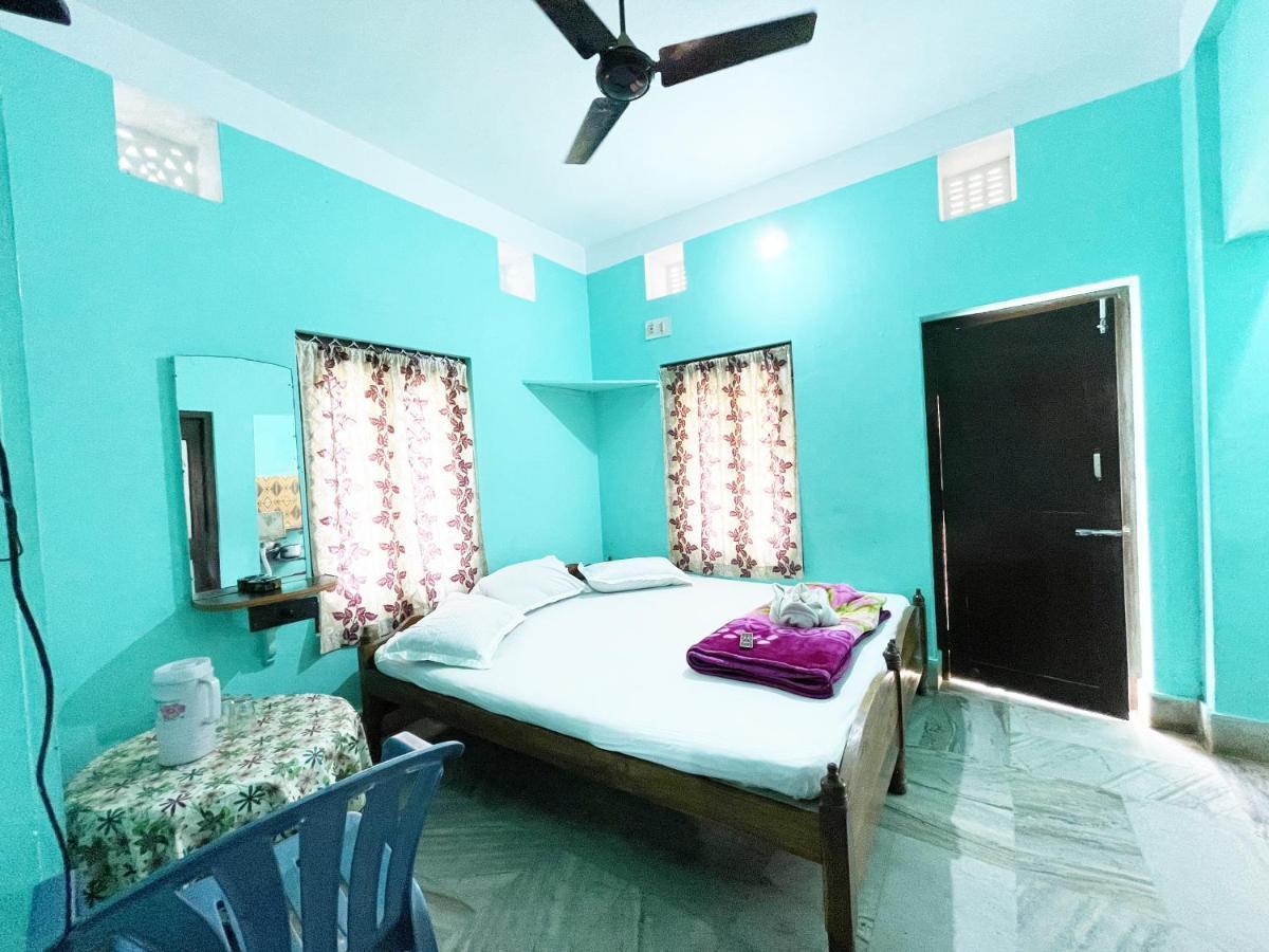 Hotel Radha Krishna 普里 外观 照片