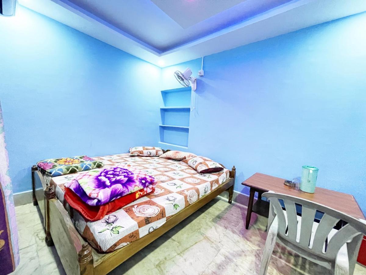 Hotel Radha Krishna 普里 外观 照片