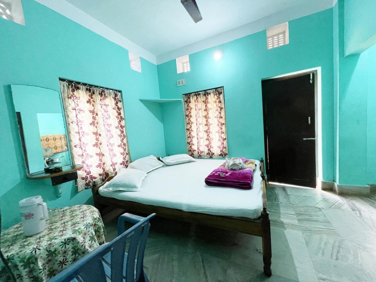 Hotel Radha Krishna 普里 外观 照片