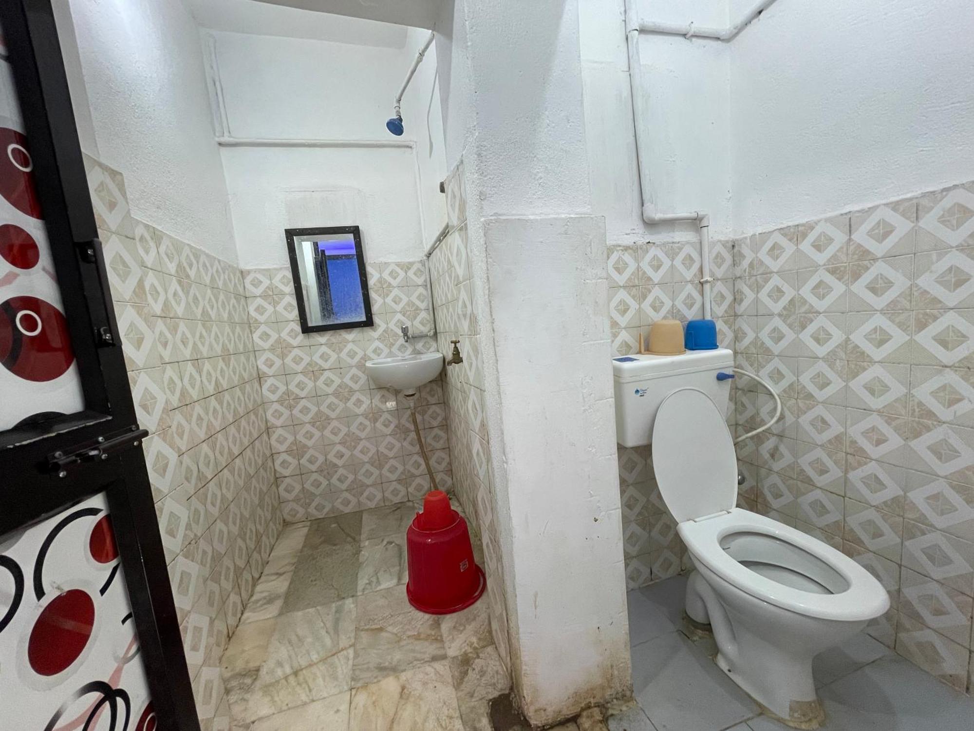 Hotel Radha Krishna 普里 外观 照片