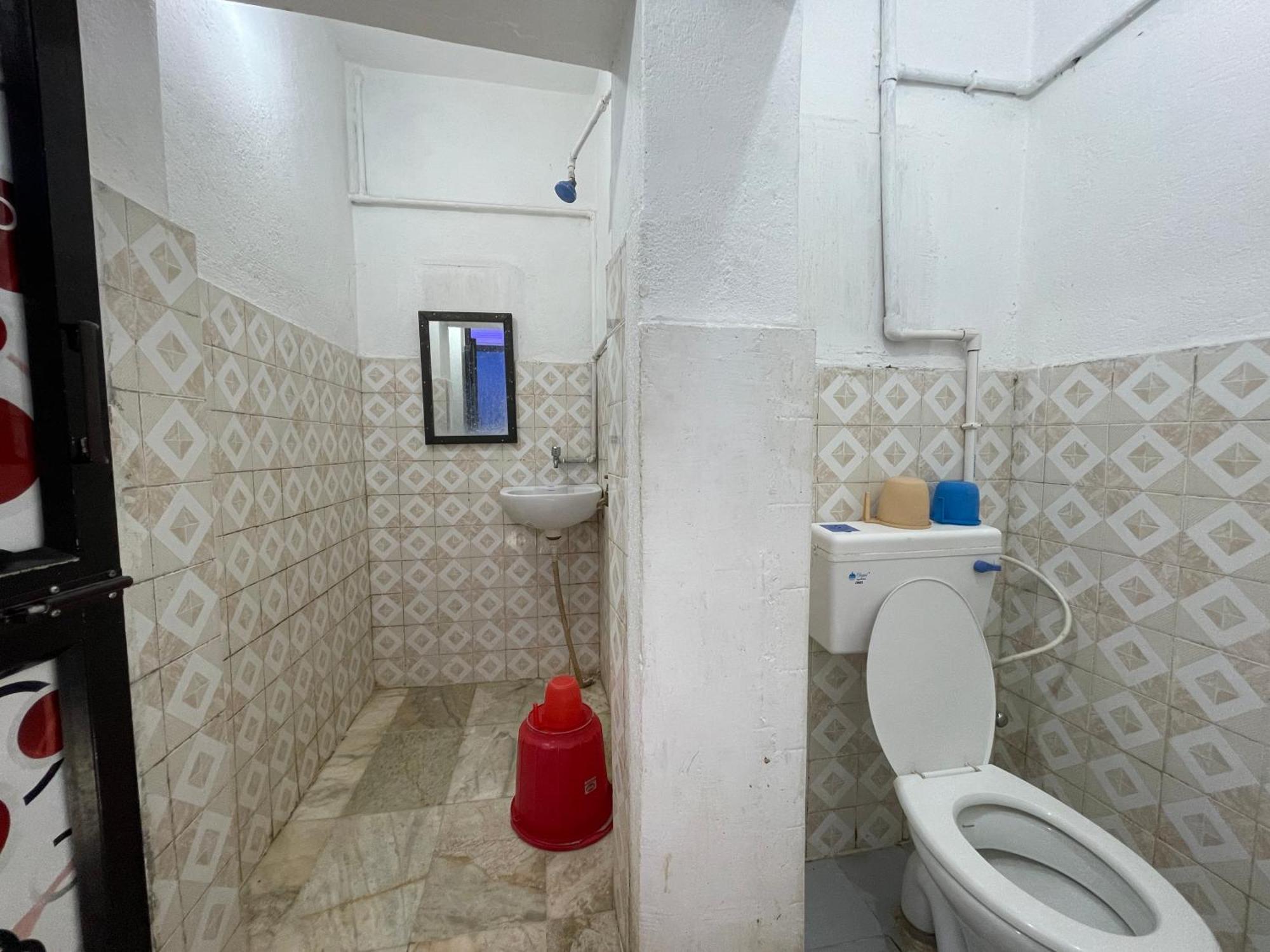 Hotel Radha Krishna 普里 外观 照片
