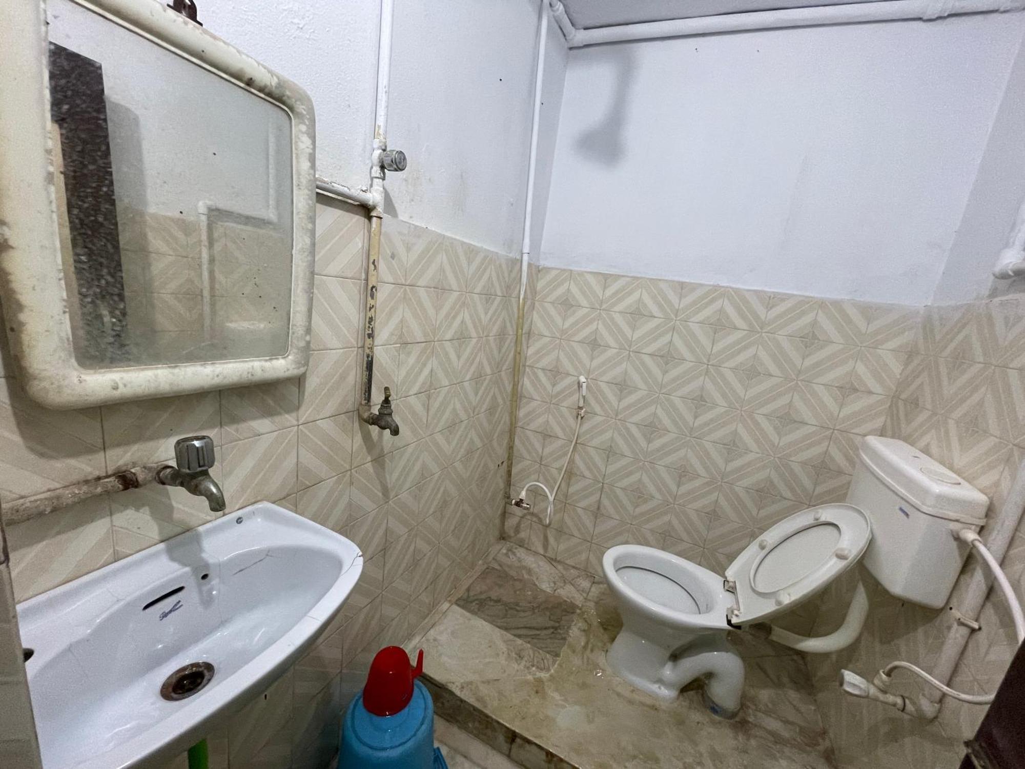 Hotel Radha Krishna 普里 外观 照片
